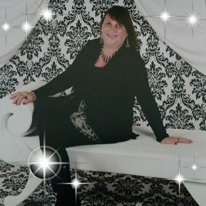 Meet your Posher, Kay